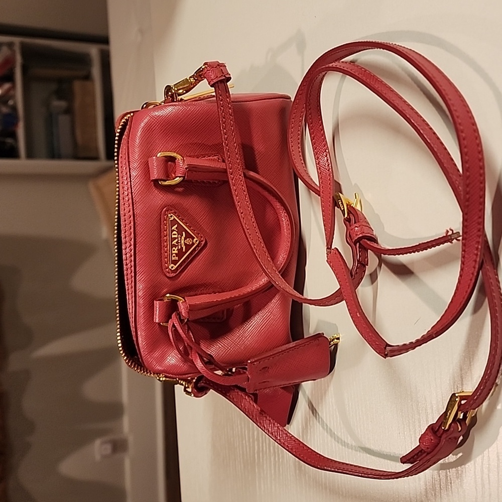 Prada mini crossbody bag MUST GO